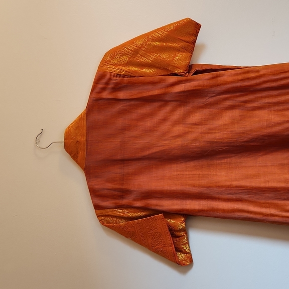 Handmade vintage orange and gold jacket/robe - Picture 5 of 12